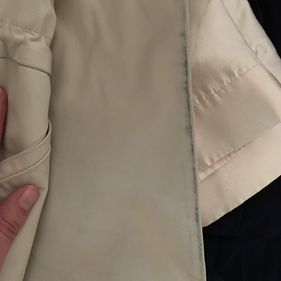 Vince Leather Ivory Vest - Picture 8 of 8